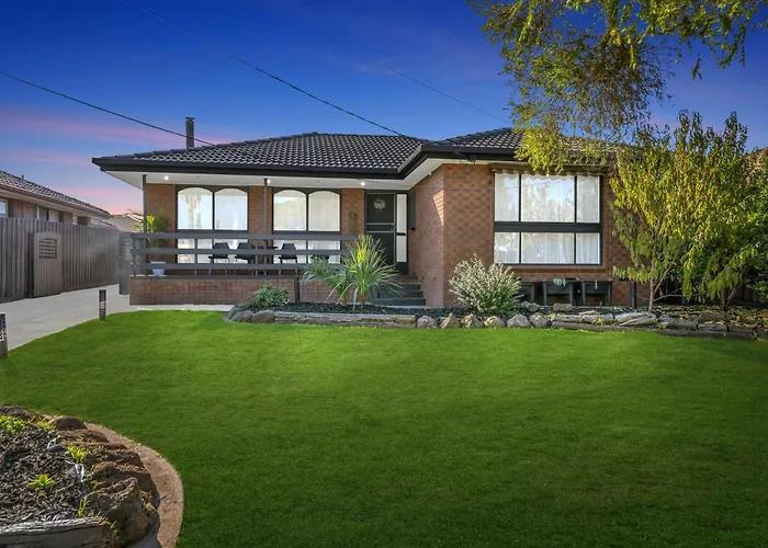 Melbourne Airport Pet Friendly Guest House