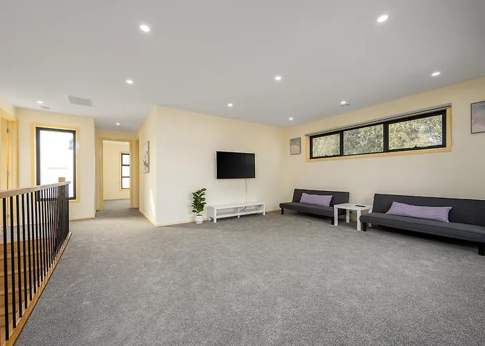Westmeadow Breeze Skyline Stay 8 Min To Airport
