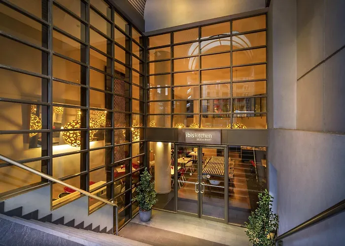 Ibis Melbourne Hotel And Apartments